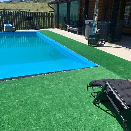 Holiday home будинок чан джакузі біля буковеля драгобрату *