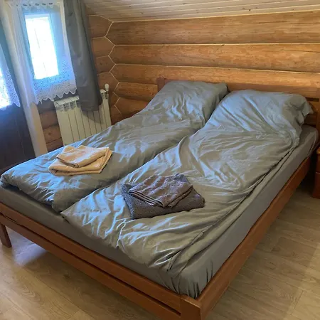 Holiday home будинок чан джакузі біля буковеля драгобрату Chorna Tysa