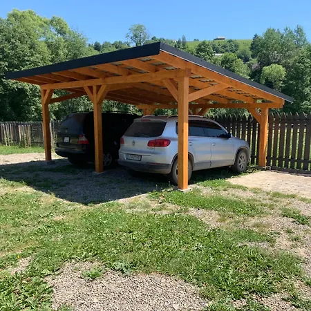 будинок чан джакузі біля буковеля драгобрату Holiday home