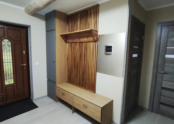 Дом отдыха будинок чан джакузі біля буковеля драгобрату *